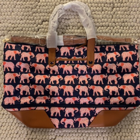 Stella & Dot Handbags - Stella & Dot Travel Bag
